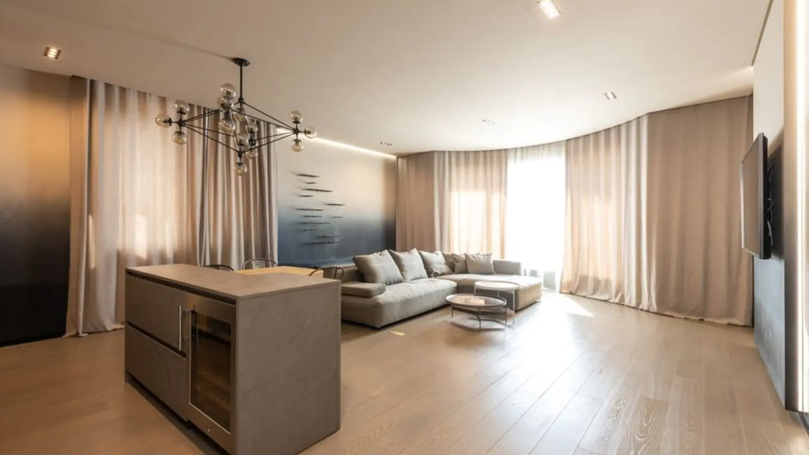 Prestige Turf Tower